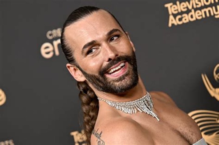 What Salon Does Jonathan Van Ness Work At? – Celebrity